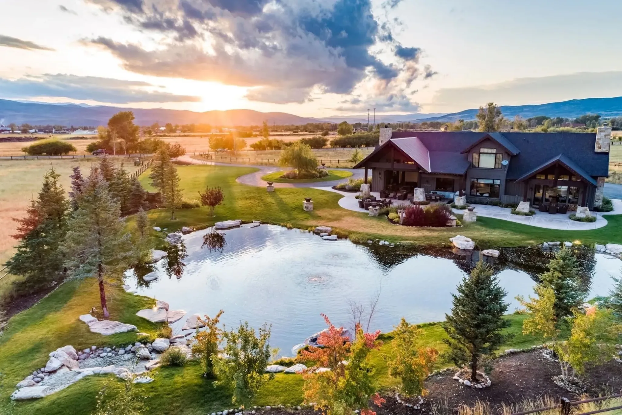 Prime Locations: These Lavish Homes are Part of TV History